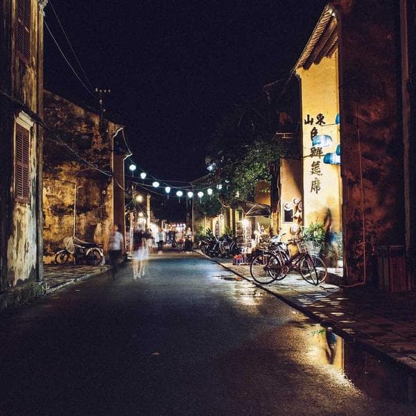 Cute Cream Vest (7-8y)